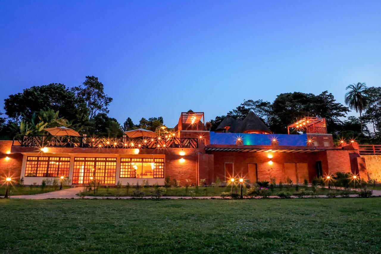 Divine Resort&Spa Kampala Exterior foto