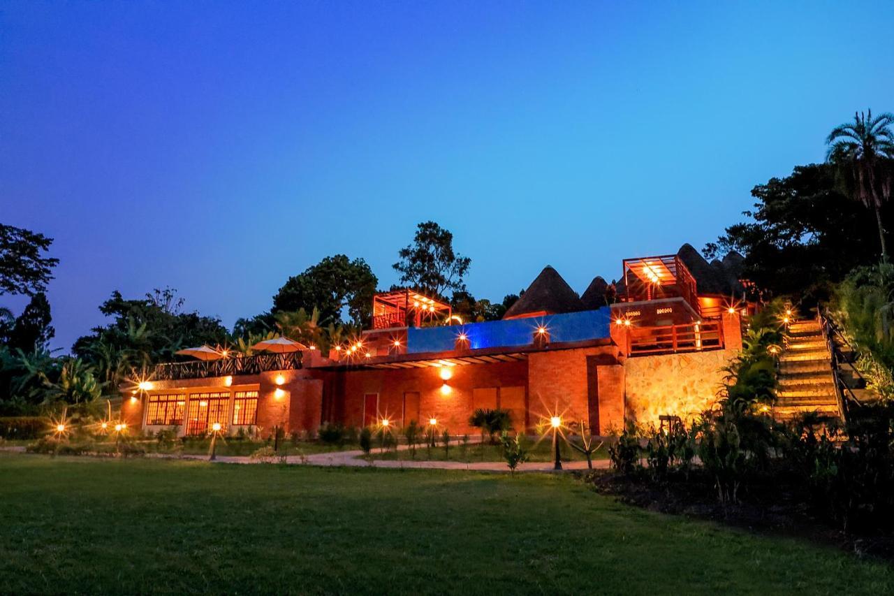 Divine Resort&Spa Kampala Exterior foto