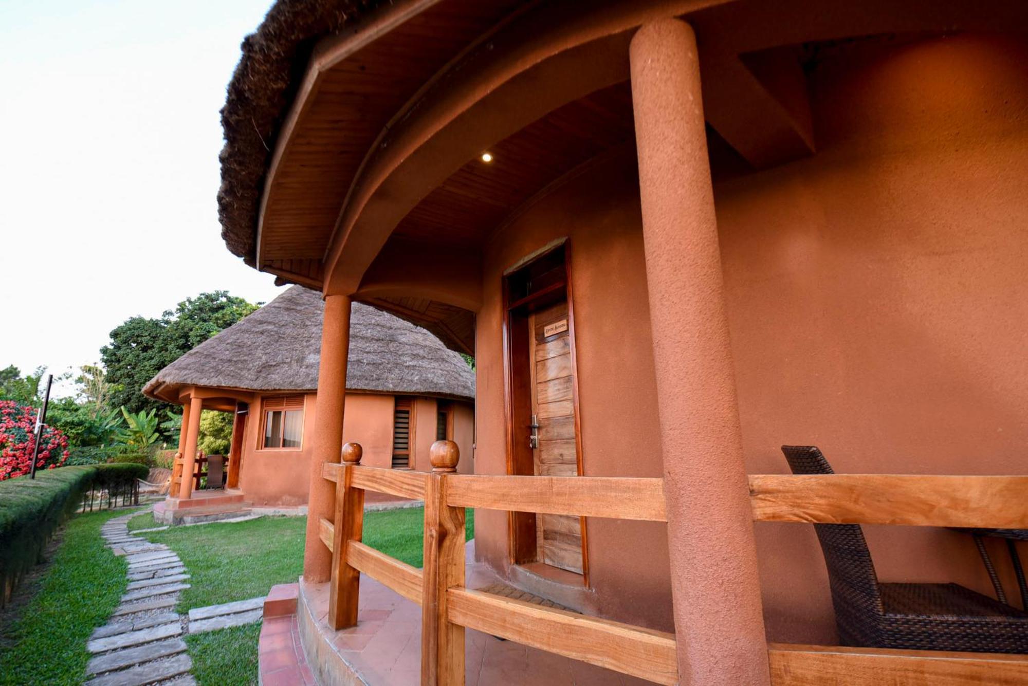 Divine Resort&Spa Kampala Exterior foto